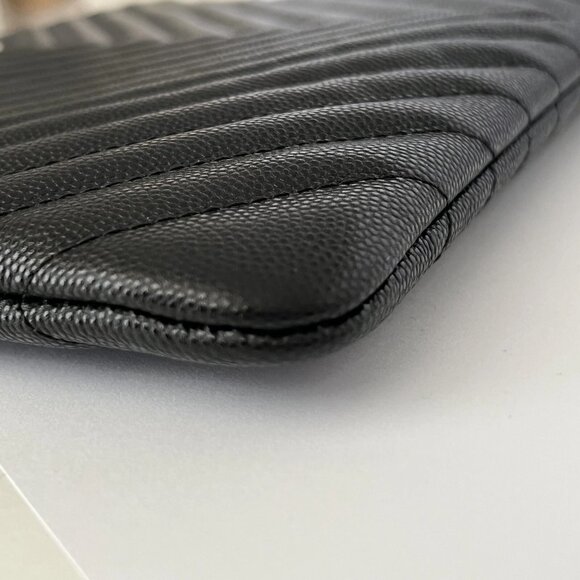 CHANEL Caviar Black Leather Chevron Clutch Medium O Case Pouch, 8 x 11 in - Picture 7 of 10